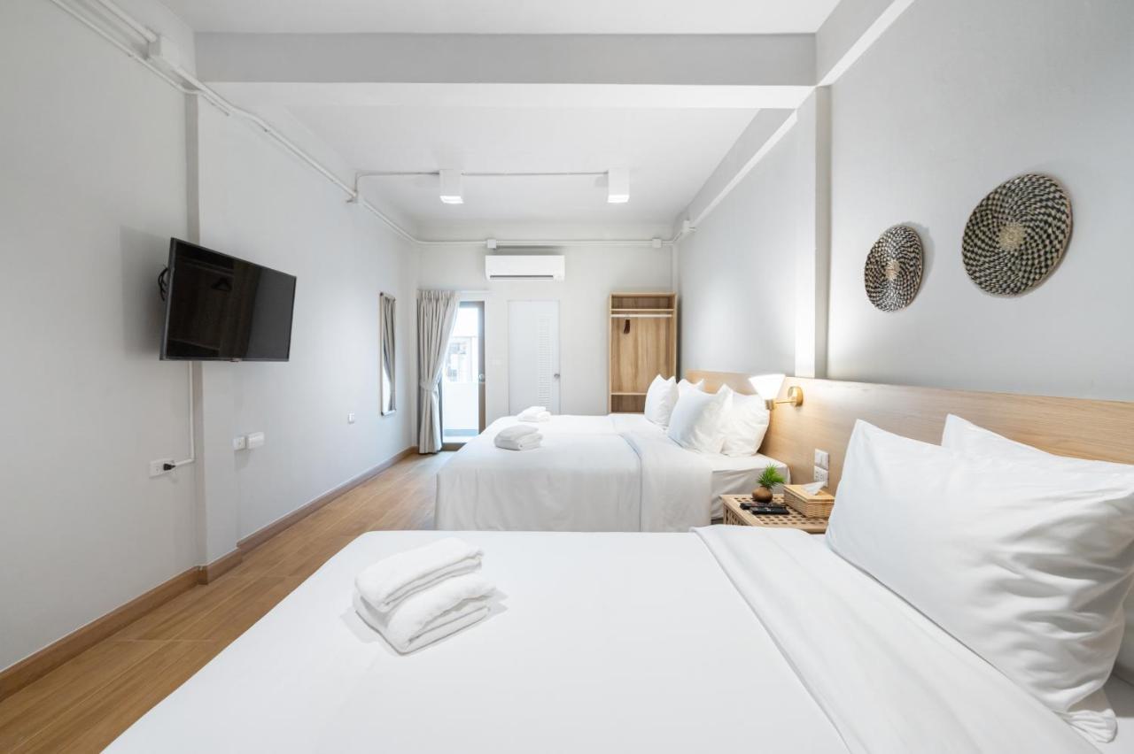 Hotel Wizpark Ratchada Бангкок Экстерьер фото